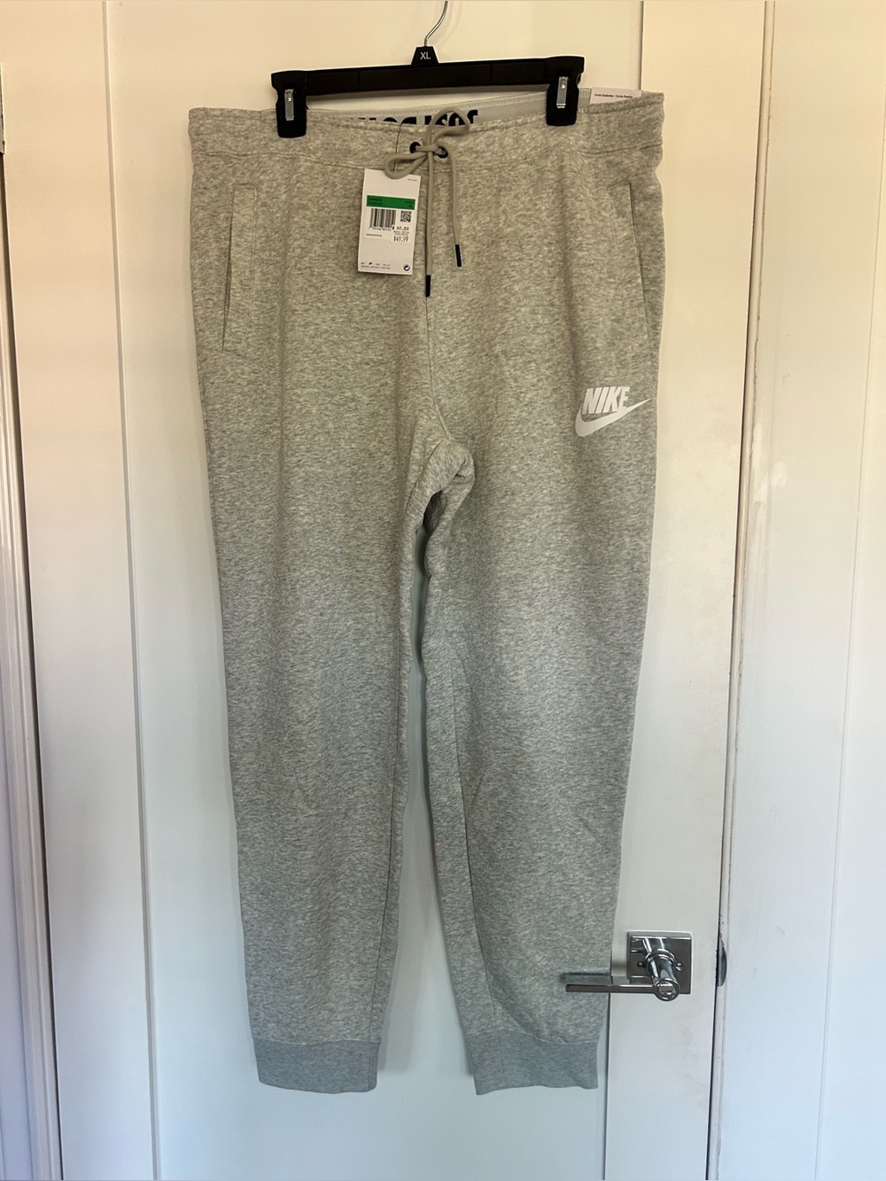 Nike women's Grey Logo Fleece Joggers size XL